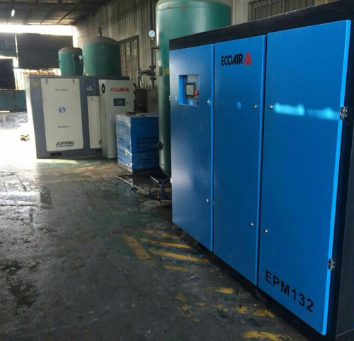 �����Sֱ(li��n)�ݗU�Չ��C